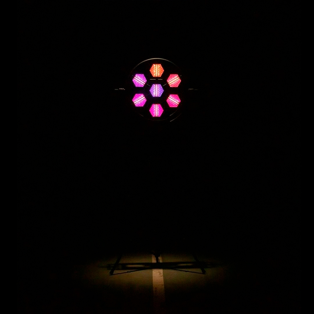 Lumos L7 Retro Light Stage