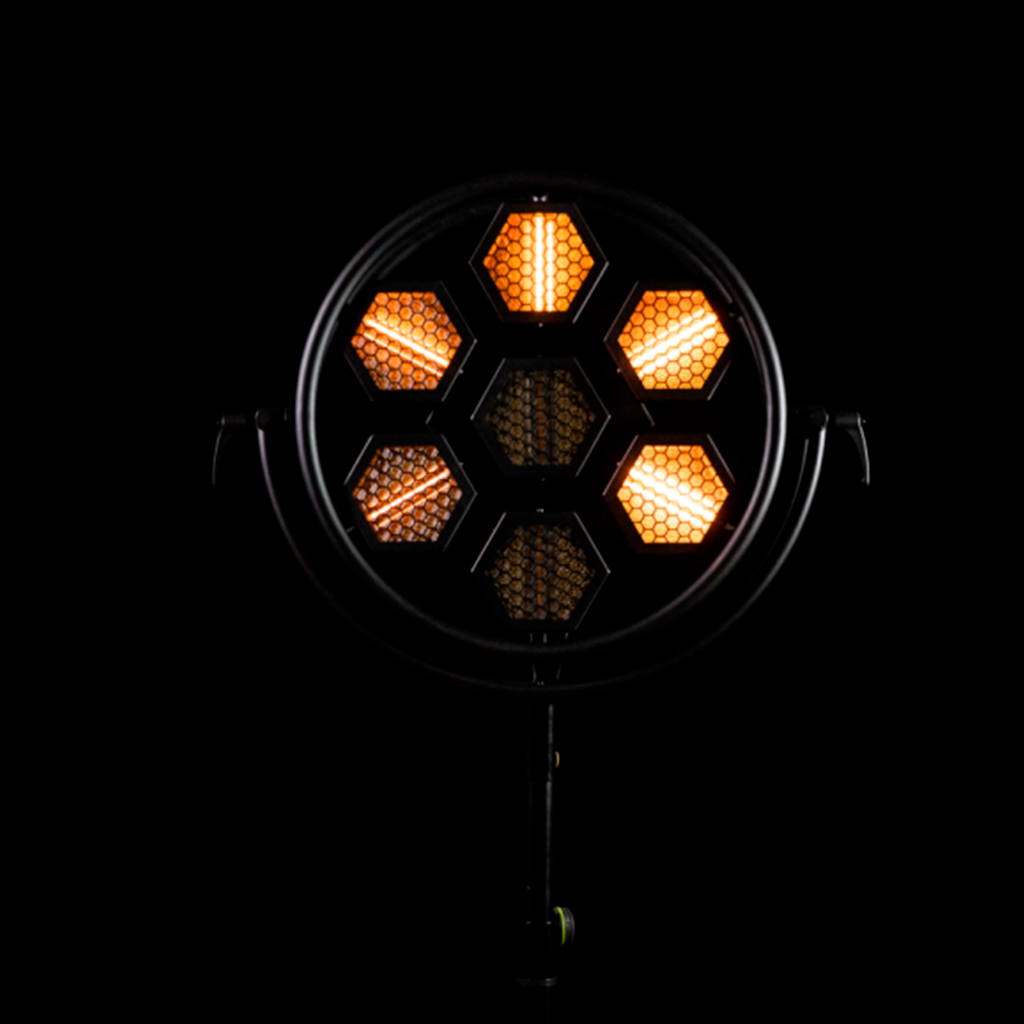 Lumos L7 Retro Light Stage