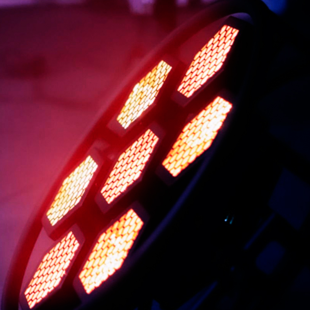Lumos L7 Retro Light Stage